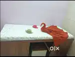 Salon, beauty parlour