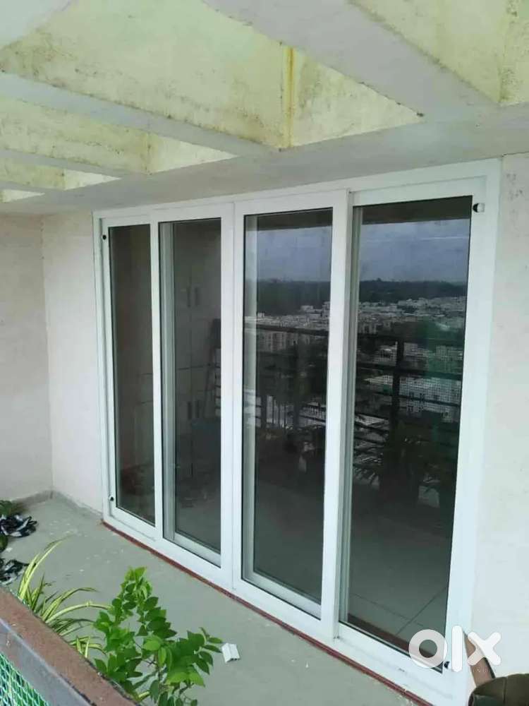 Aluminium Kaam ka Liye Helper Chahiye