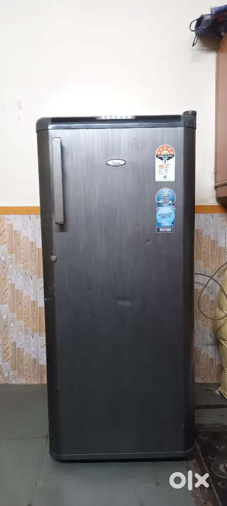 single door fridge