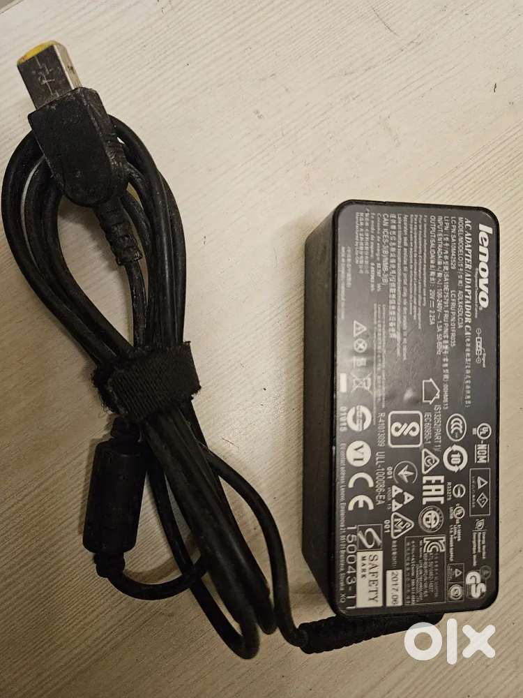 Lenovo charger box type