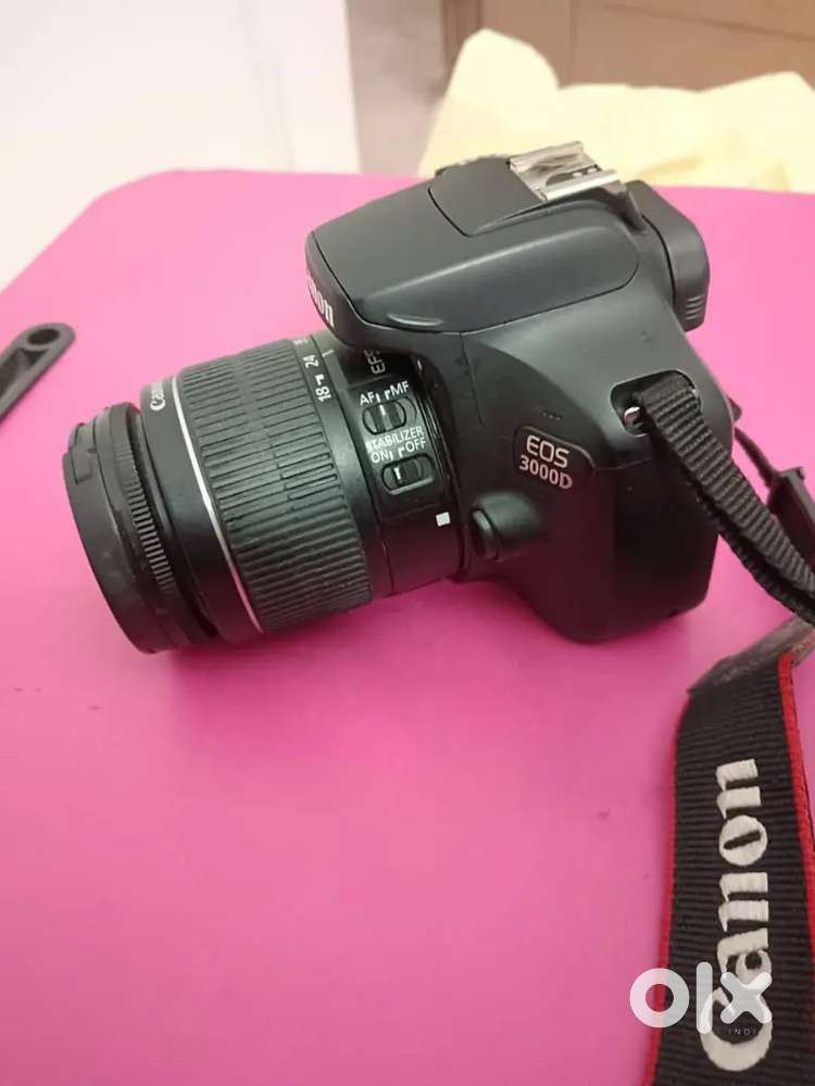 DSLR Camera