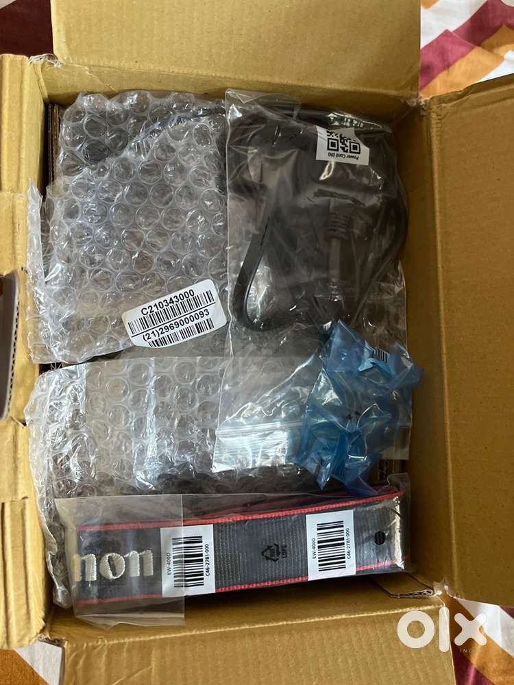 DSLR CANON EOS 3000D