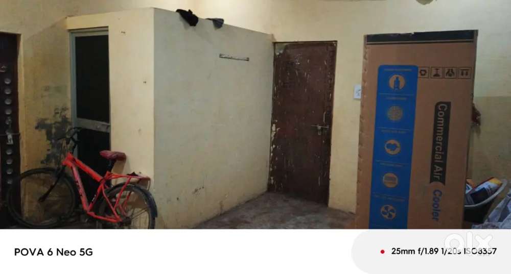 बैचलर्स अलाउड है