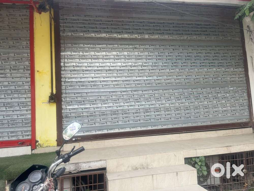 Shop on Main road for rent