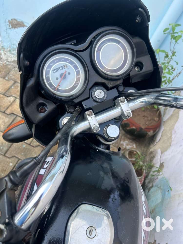 Single hand use. Engine ok condition tyre ok condition