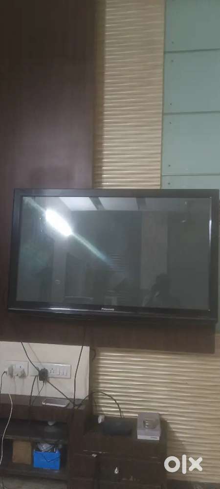 Panasonic plasma tv, 48 inch