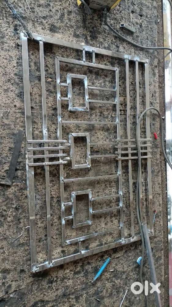 GATE, KHIDKI WELDING MISTRI