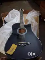 GUITAR  FOR SALE
