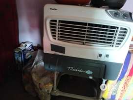 Thunder 52 ltr. new ice cooler with v-guard stand