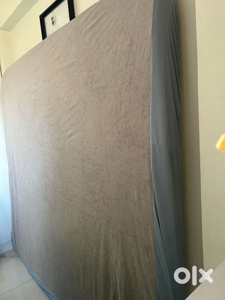 Shape Sense orthopaedic memory foam mattress Wakefit