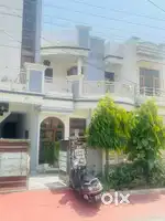 2 BHK spacious house on first floor of 10 Marla kothi for rent