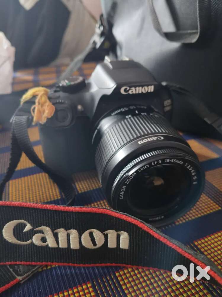 Brand New Condition Canon DSLR 1300D full set, Open to Burgains