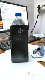 Samsung j8 4+64 4G