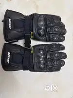 Axor Lycan Riding Gloves Black color