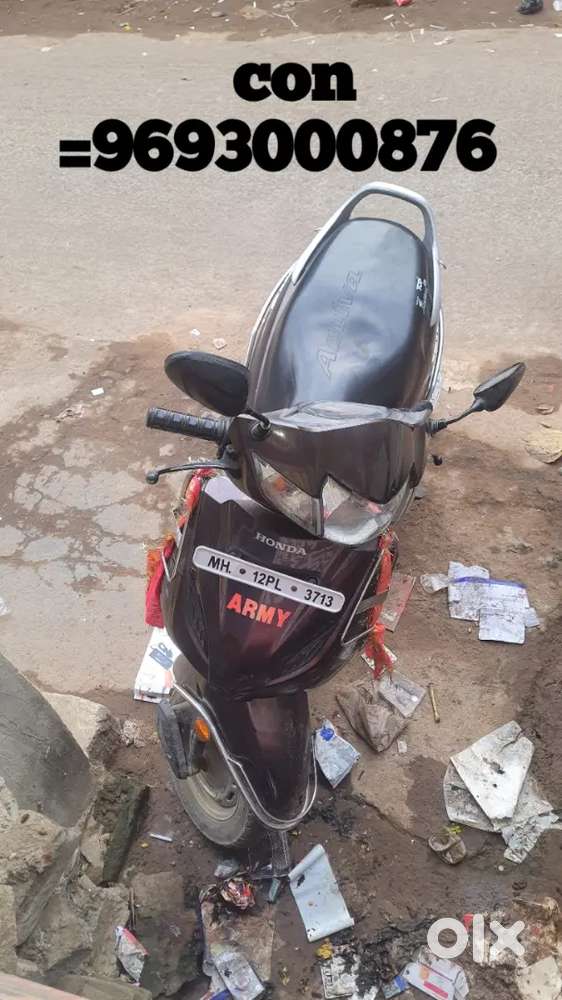 Scooty is good  condition.koi ishme kharabi nhi hai.