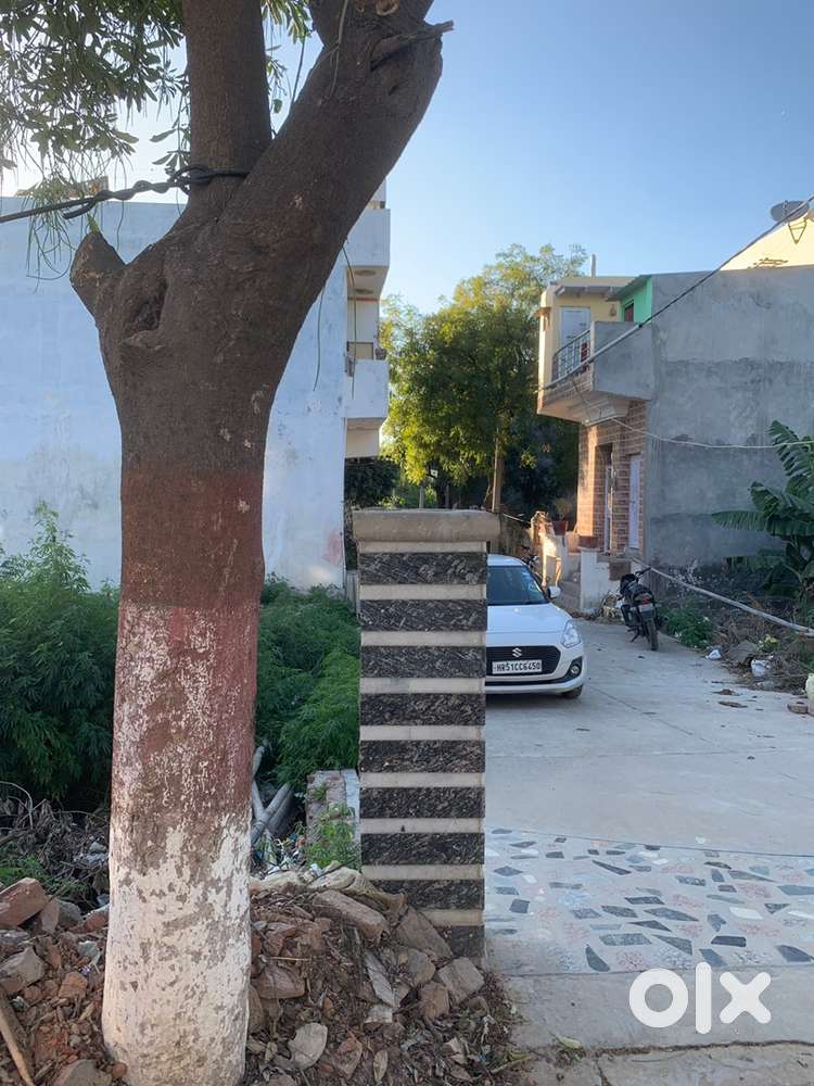 Corner 100 gaj plot in jain colony raj city