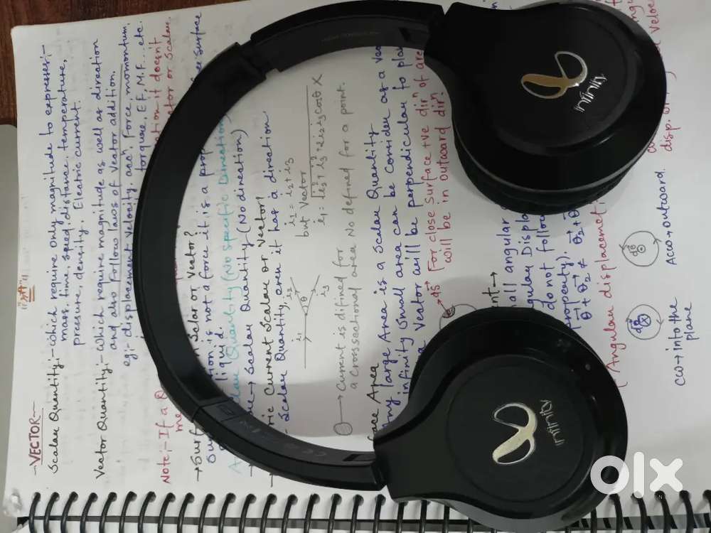 6 month old,with charger box and Bill also!