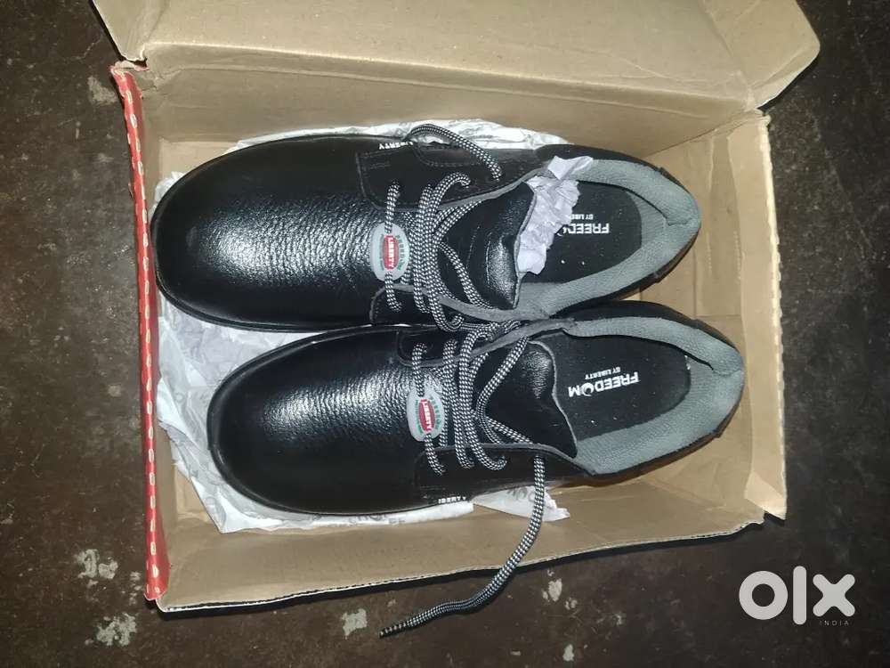 Sefty shoes no...9   best company