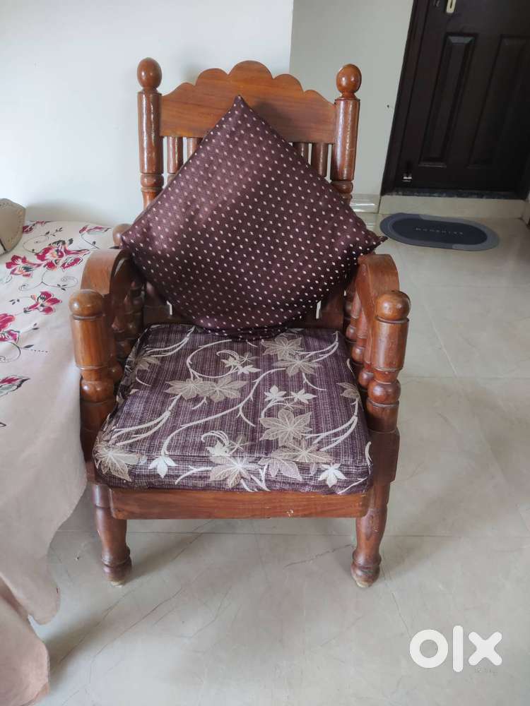 Solid Teakwood Sofa set + table