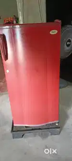 Whirlpool good condition fridge150 liter 11 years old