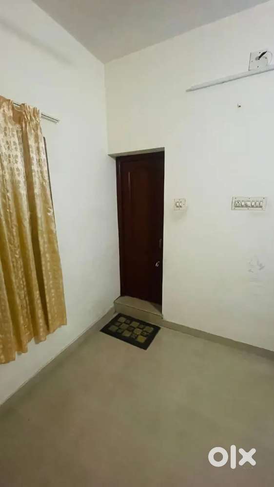 Home stay  attached bathroom and kitchen.