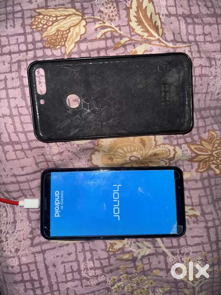 Honor 7C (Bought from Saudi 3 years ago)
