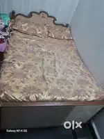 Bed in excellent condition and good quality