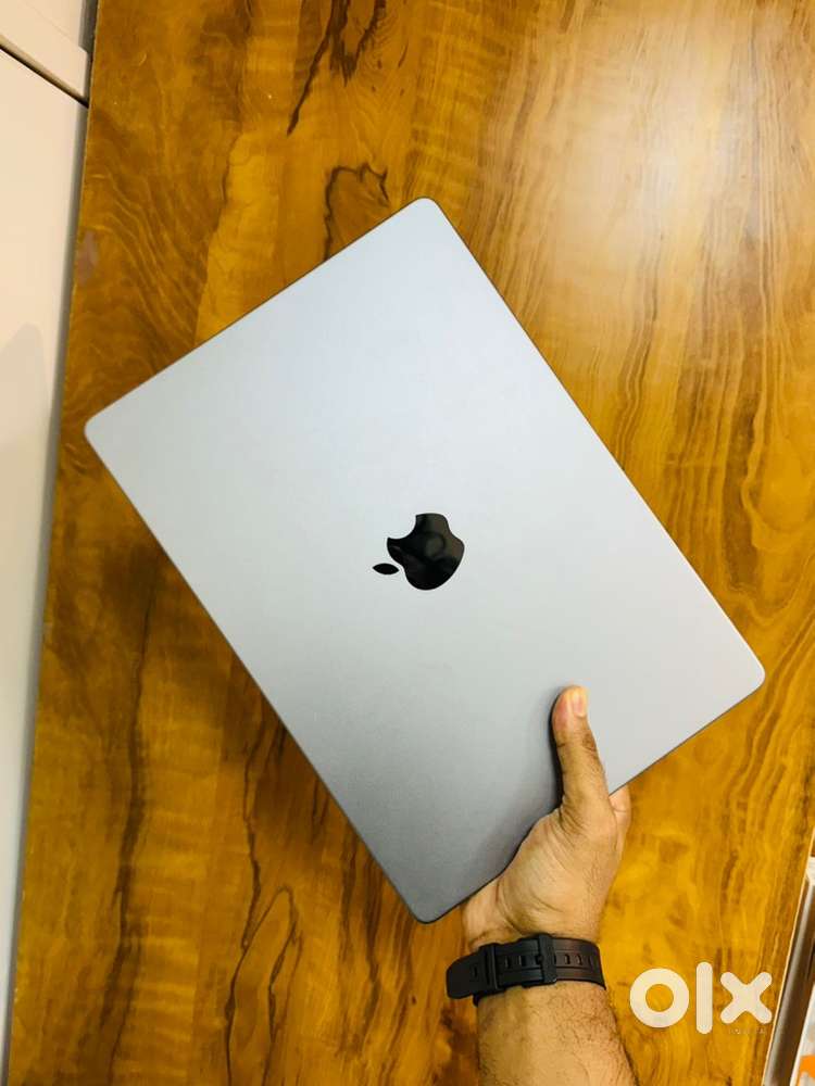 Macbook m1 pro 14inch  16gb 512gb less useed