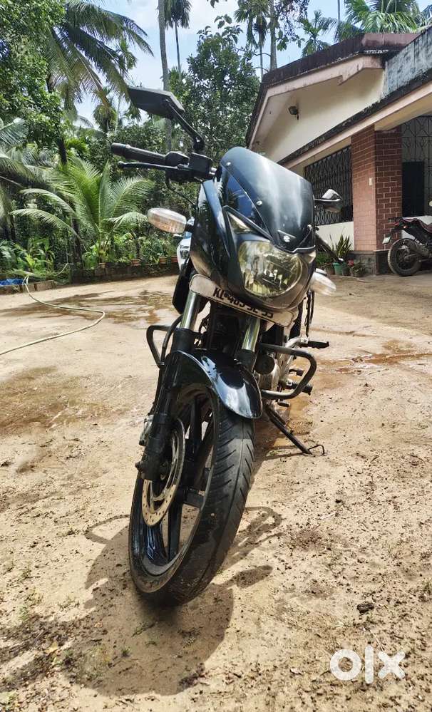 Pulsar 180 2014 Model