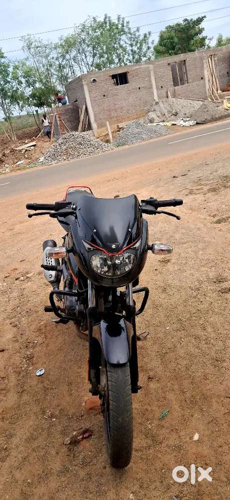 Pulsar 125