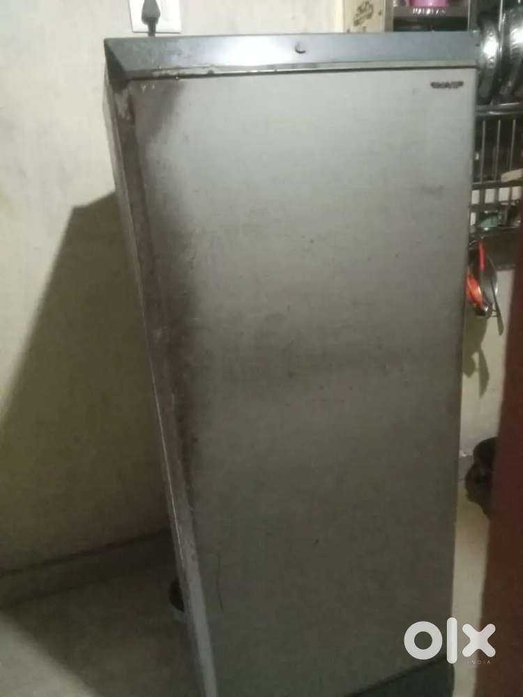 SHARP REFRIGERATOR
