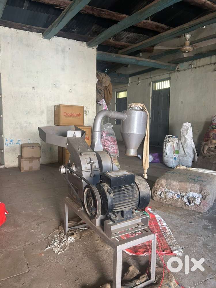 Laxmi grinding  pulviser machine