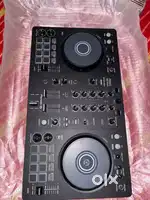 Pioneer DJ DDJ-FLX 4 2-DECK Controller