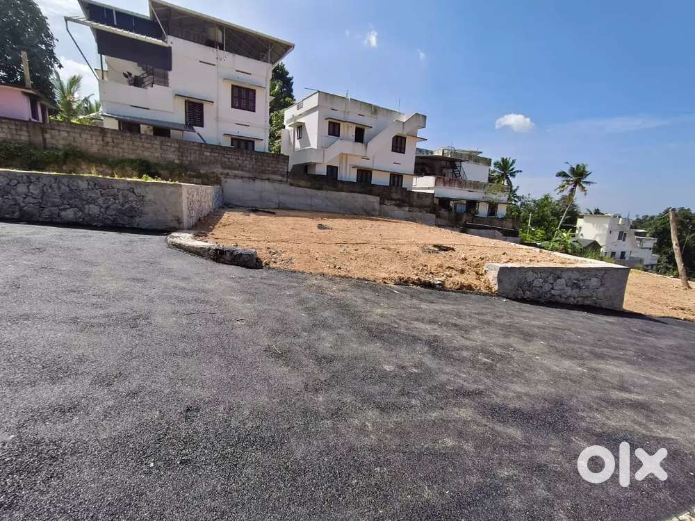 100 METER'S FROM BYPASS KAZHAKOOTTAM CHANTHAVILA