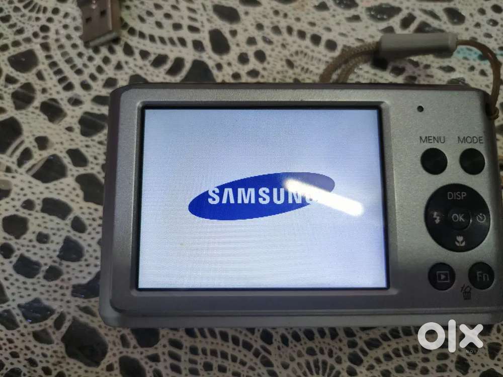 Samsung cyber shot camera battery week