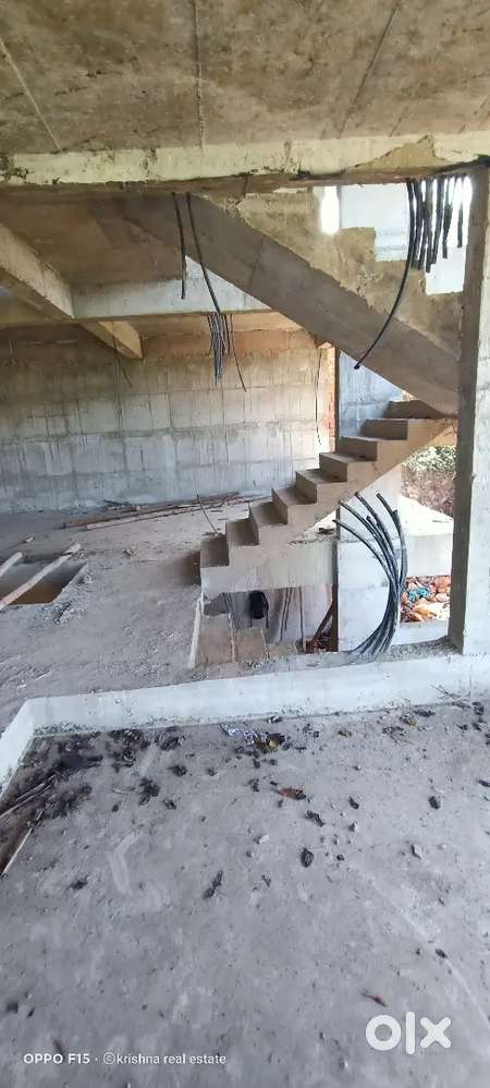 4bhk near vishal mart 174 sqmt. Broker excuse