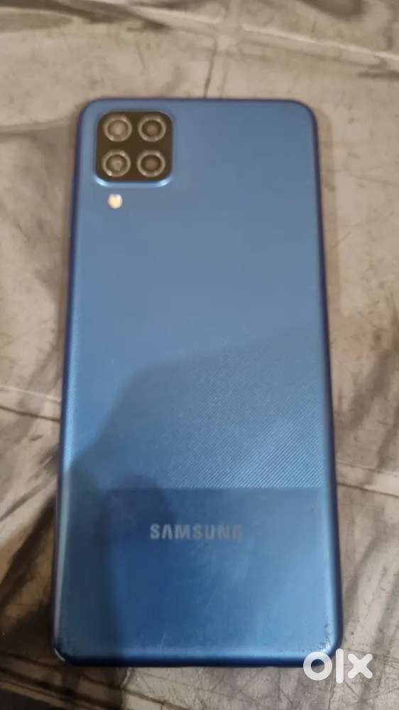 Samsung m 10