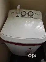 Washing machine 7.5 kg semi automatic, 1500 Rs only