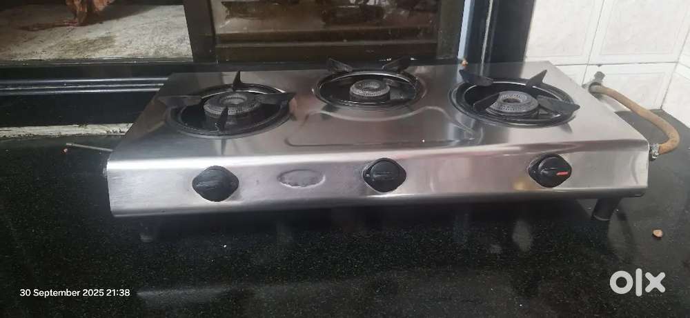 Gas stove 3 burners