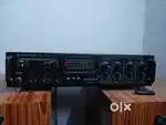 Amplifier and speakers