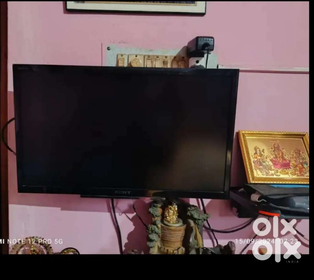 Sony 22 Inch LED TV with Set Top Box