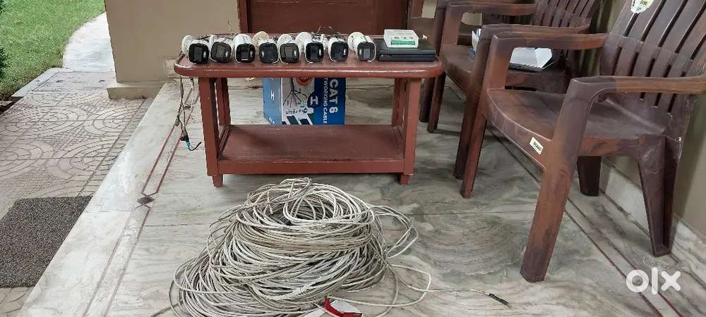 DVR CP PLUS 8CH ALONGWITH 8 NIGHT VISION HK VISION CAMERA 2 MP FULL HD