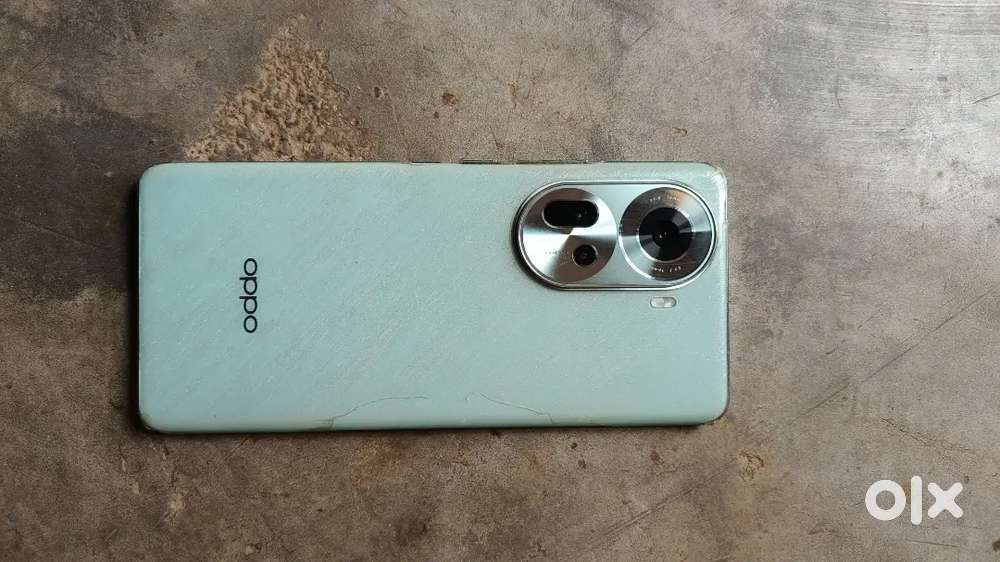Oppo Reno 11
