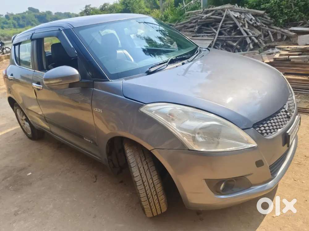 Maruti Suzuki Swift 2013 Diesel 122500 Km Driven