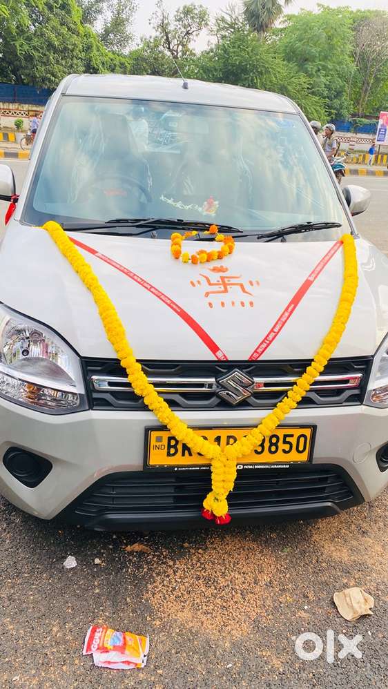 Urgent Need Driver for OLA UBER RAPIDO 40 % Share of Earning Daily