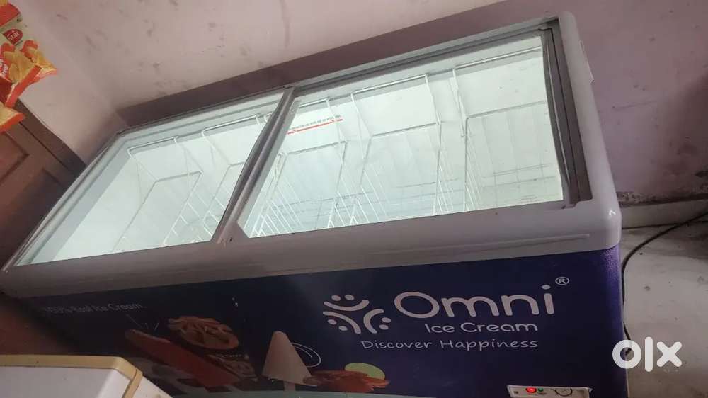 Urgent sale Voltas deep freeze 450 litre