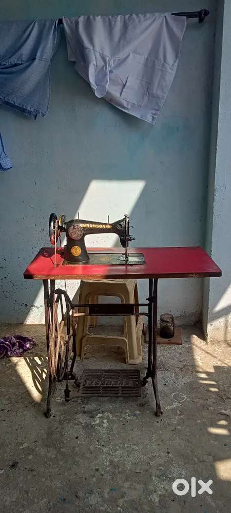 Ramson Sewing Machine – Excellent Working Condition