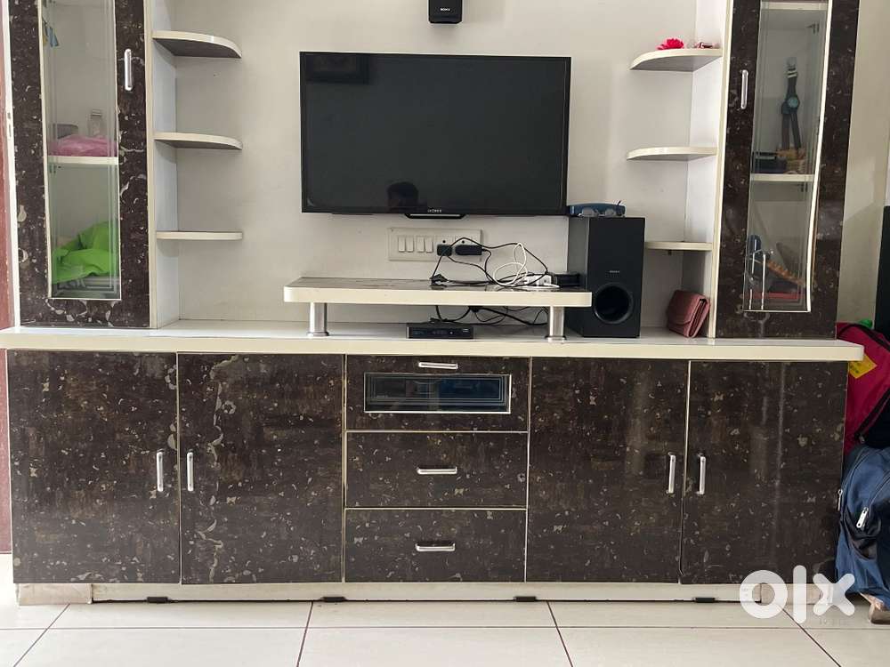 Tv unit with storage