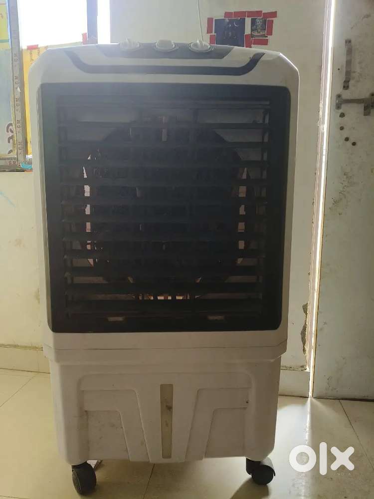 Water cooler 70 kg tank