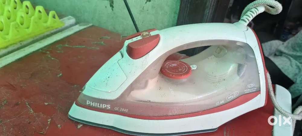 Philps good work iron box